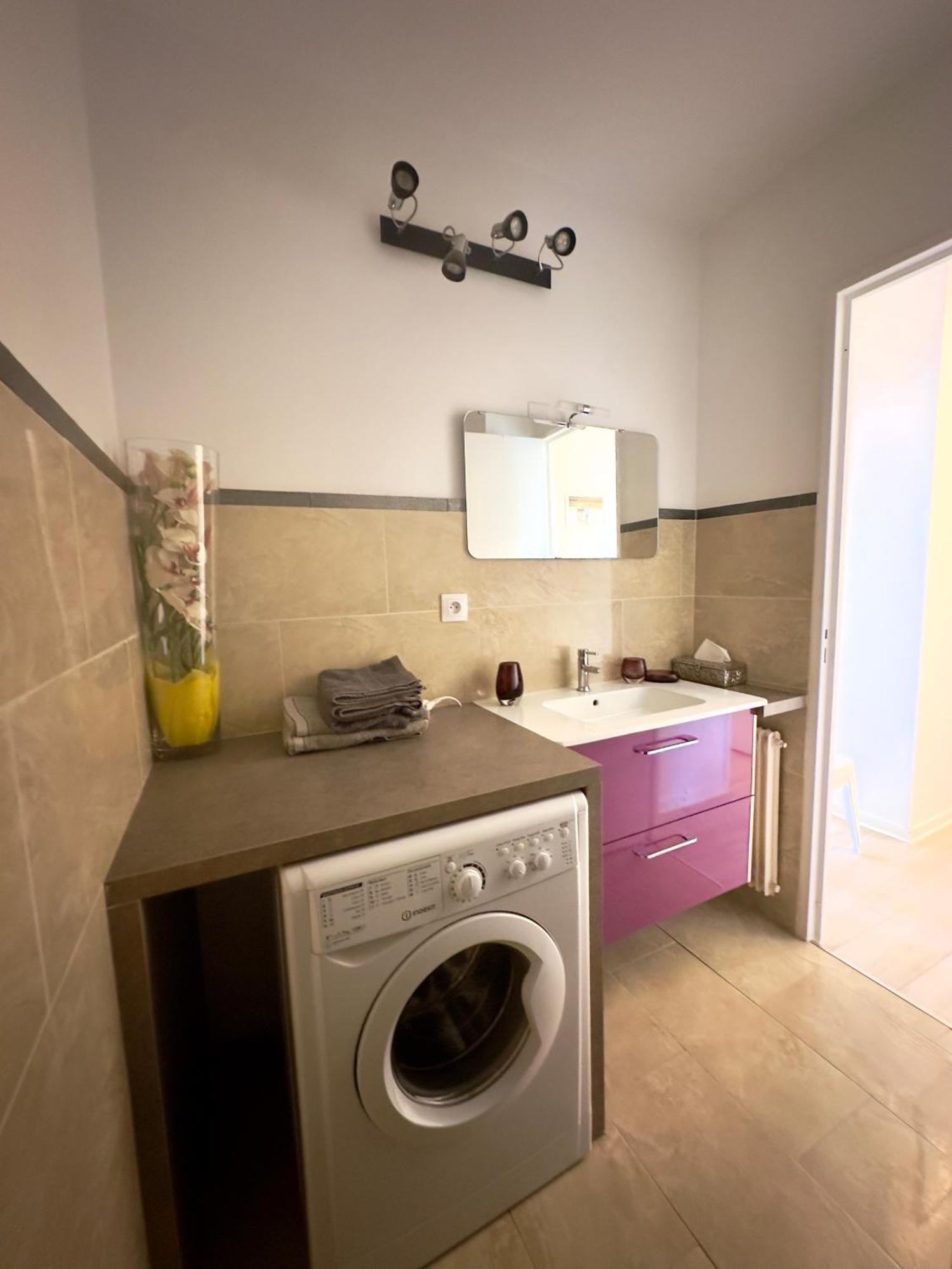 Appartement 2 Pieces Cavalaire Sur Mer 60M2 Buitenkant foto