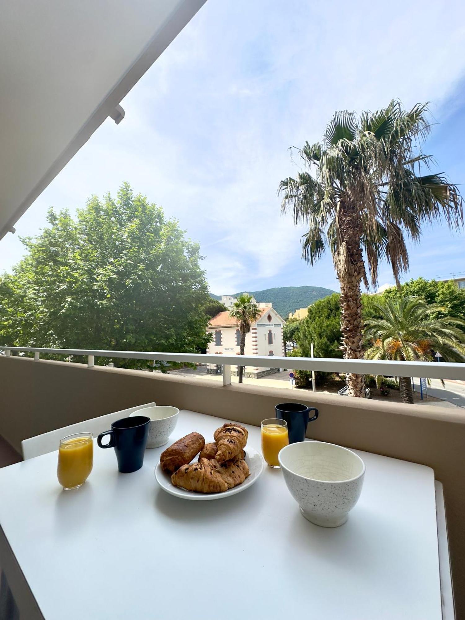 Appartement 2 Pieces Cavalaire Sur Mer 60M2 Buitenkant foto